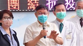 柯文哲，赴北榮致感謝狀