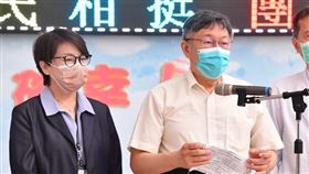 柯文哲，赴北榮致感謝狀