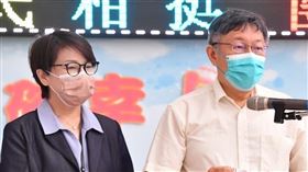 柯文哲，赴北榮致感謝狀