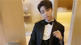 陳立農坐輪椅傷勢曝光。（圖／翻攝自n30201 IG）