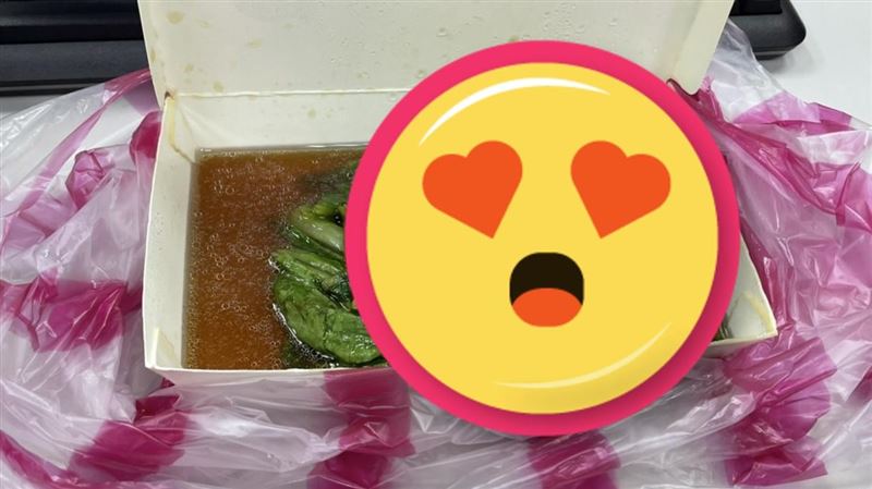 燙青菜見「滿滿靈魂配料」男喊：賺到