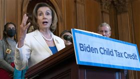 美國國會眾議院議長裴洛西（Nancy Pelosi）的發言人傳出確診。（圖／美聯社／達志影像）