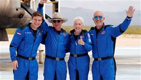 貝佐斯太空旅行，圖／路透社／達志影像