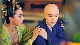 武則天剃度前，說了8個字。（圖／翻攝自《武媚娘傳奇》劇照）