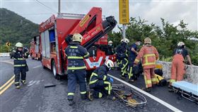 新北市，汐止，五指山，重機，山坡