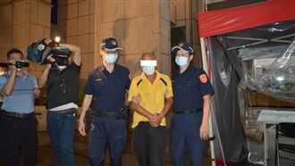 妻外遇保險經理　男當街持鐮刀砍小王