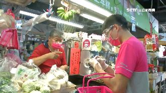 熊貓外送進駐市場　蔬果肉品送到府