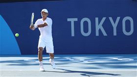 盧彥勳備戰東京奧運（1） 台灣男子網球好手盧彥勳5度出征奧運，他選擇東京奧運作為20年網球生涯最後一役，盧彥勳直言是為了回饋國家、台灣這塊土地多年的支持。中央社記者吳家昇攝　110年7月21日