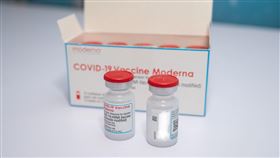 0618Moderna疫苗24萬劑抵臺,莫德納,疫苗,莫德納疫苗,中央流行疫情指揮中心提供