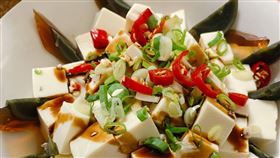 網友貼文「儀式感的皮蛋豆腐」。（圖／翻攝自PTT）