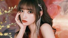 程瀟是韓國女團「宇宙少女」成員，近來回國發展演藝事業。（圖／翻攝自新浪娛樂微博）