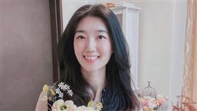 韓國美女擠花老師Joy疫情期間挑戰直播。（圖／17 Live提供)