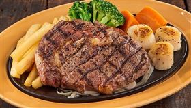 樂雅樂餐廳推出限時買一送一的優惠。（圖／業者提供）