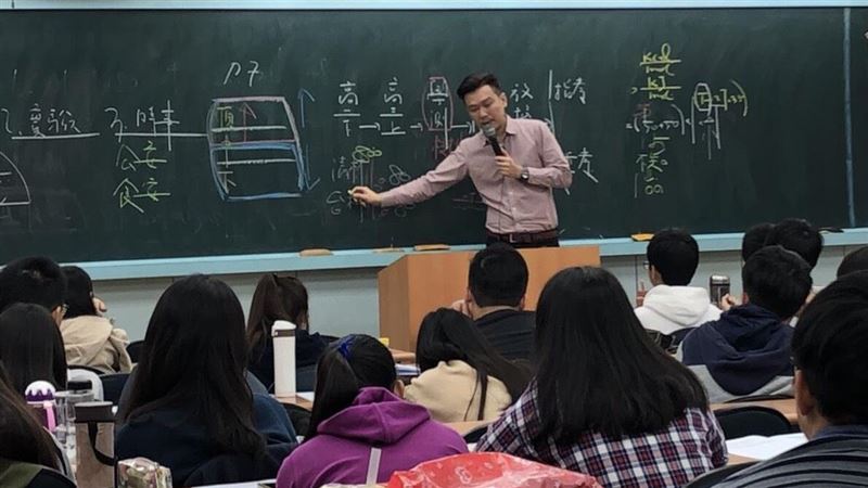 110指考衝刺！化學拿高分4大重點