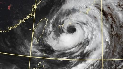 烟花「估不觸陸」　3天風雨時程揭曉