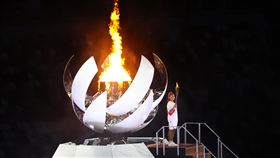 網球好手大坂直美點燃聖火。（圖／體育署提供）