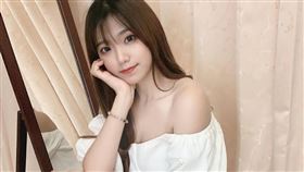 JKF 女郎「臻兒」／IG@chen_01_24