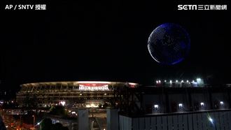 東奧開幕！「無人機地球」照亮夜空