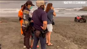 高雄旗津父子落水 翻攝畫面