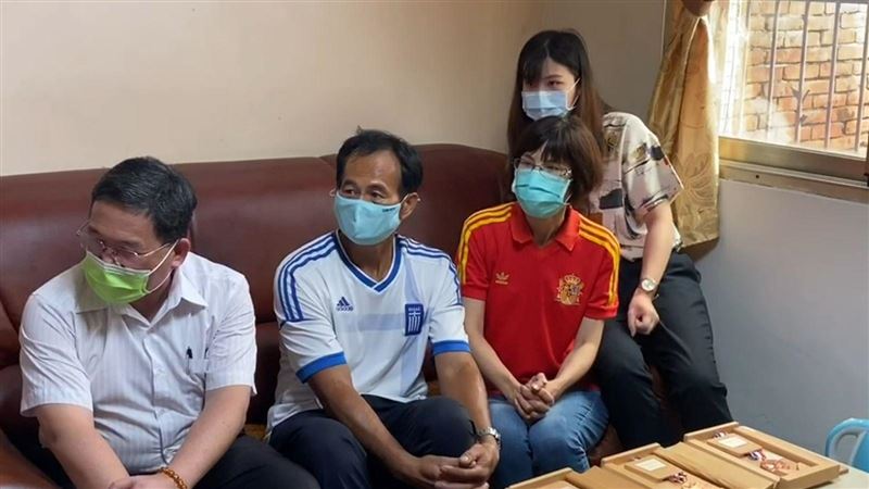 跆拳道劉威廷首戰吞敗　家人集氣加油