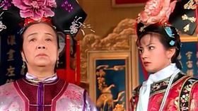 小燕子、皇后。（圖／翻攝自還珠格格微博）