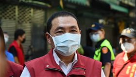 侯友宜市長今(27)日視察板橋湳興市場防疫情形（圖／北市府提供）