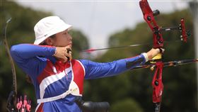 東奧射箭個人排名賽　譚雅婷出賽（1）東京奧運射箭個人排名賽23日登場，中華隊女將譚雅婷以總分646分排名27。中央社記者吳家昇攝  110年7月23日