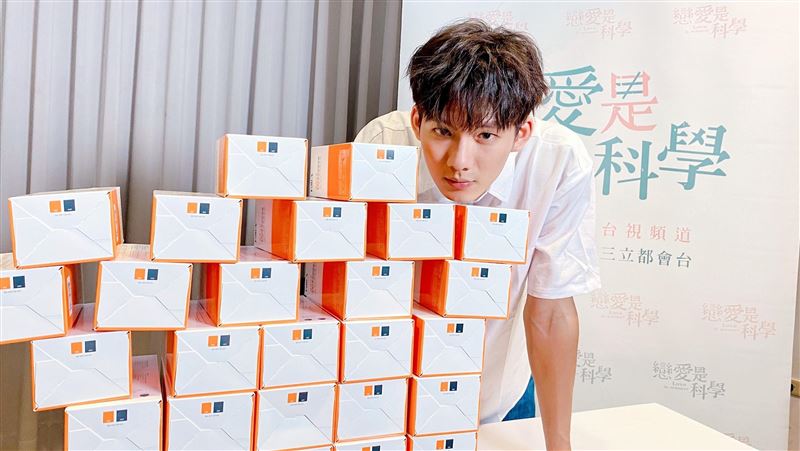 因疫停拍2個半月　《戀愛》開工了