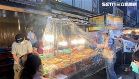 夜市攤商,開罰,稽查人員,基隆,翻攝畫面