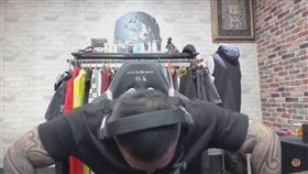 《統椅之戰》後續！館長直播頻道歉：「亞洲丁特」對不起（圖／翻攝自館長惡名昭彰YT）