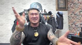 判賠吳宗憲80萬！館長氣炸「一定上訴」：法院對我有意見（圖／翻攝自館長惡名昭彰YouTube）