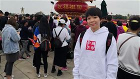 中國羽球女子雙打選手陳清晨，抗議對手韓國隊擊球時喊聲太大聲，抗議未果後，竟然發聲反制（圖／翻攝自微博）