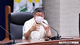 0522 臺北市防疫會議，柯文哲、聯醫總院長黃勝堅（圖／北市府提供）