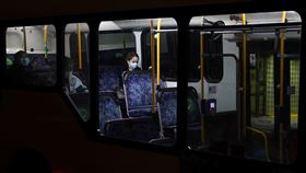 因應疫情，澳洲多個城市實施封城，防堵Delta變異株。（圖／路透社／達志影像）