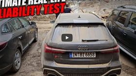 ▲德國網紅開RS6媒體試駕車進入災區。（圖／翻攝Misha Charoudin YouTube）