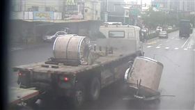 鋼捲,意外,滾落,小港