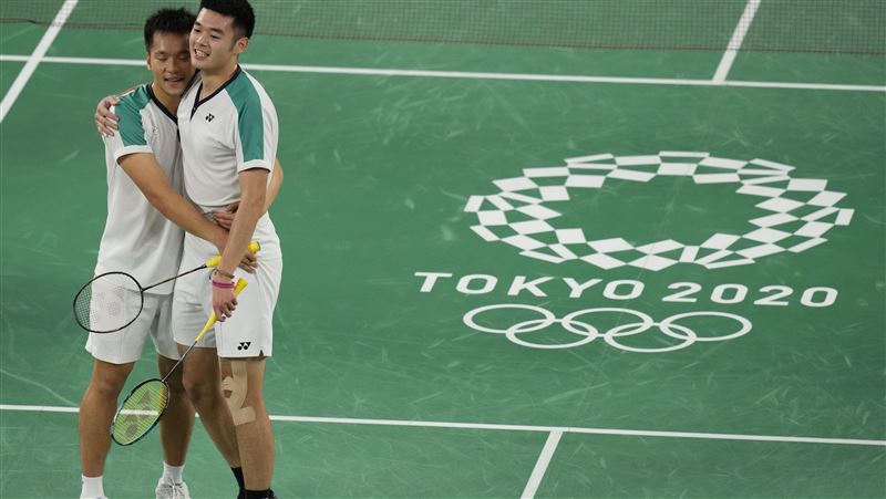 敲碗「麟洋配」結婚！李洋6字認愛了