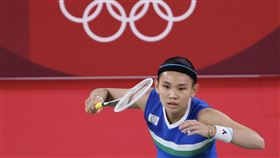 東奧羽球女單金牌戰　戴資穎專注擊球東京奧運羽球女子單打冠軍戰1日晚間登場，世界羽球球后戴資穎代表台灣出征，全神貫注面對對手的每一球，予以回擊。中央社記者吳家昇攝  110年8月1日