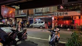 新北,無照駕駛,側翻,逆向,暴衝（圖／民眾提供）