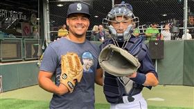 Justus Sheffield和鈴木一朗。（圖／翻攝自大聯盟官網）