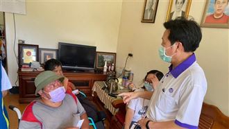 鄭寶清要政府重視弱勢邊緣人