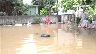 「水襲」三合院　屋主自嘲乾脆養魚