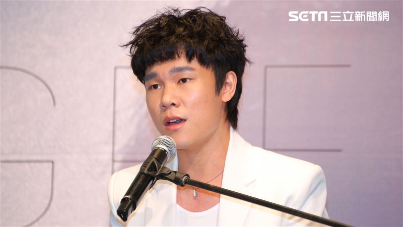 唱紅神曲破9億點閱　男星曝近況負債