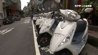 潑松香水燒警車　女子扯心情差紓壓