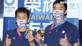 李洋、王齊麟東奧歸國。(圖/記者邱榮吉攝影)