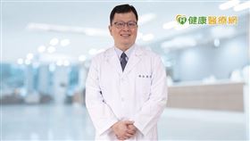 台北中山醫院婦產科主任鍾國騰醫師表示，骨盆脫垂盛行率高，50歲以上的婦女應提高警覺，有症狀盡快就醫檢查。