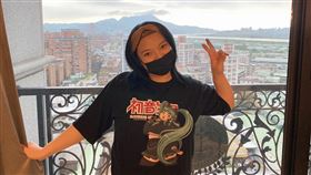 小甜甜目前還在月子中心。(圖／翻攝臉書）