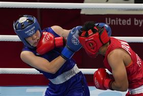 拳擊女子羽量級金牌的日本選手入江聖奈。圖／路透社／達志影像