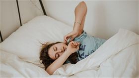 圖／翻攝自unsplash,賴床,失眠,睡覺