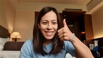 舉重倒地燦笑萌炸　郭婞淳曝原因超暖